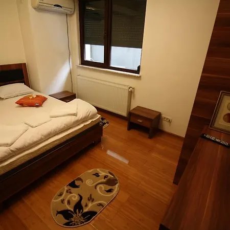 Apartment Old City